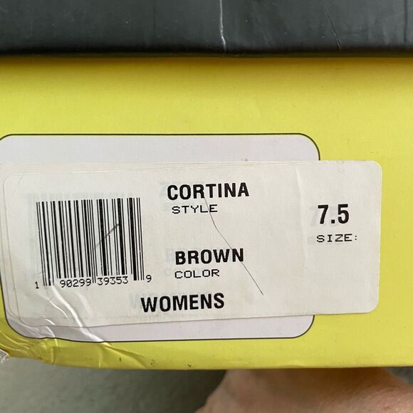 Very Volatile Zeke Studded Western Ankle Boots Brown Suede Stack Heel 7.5 - Picture 8 of 10